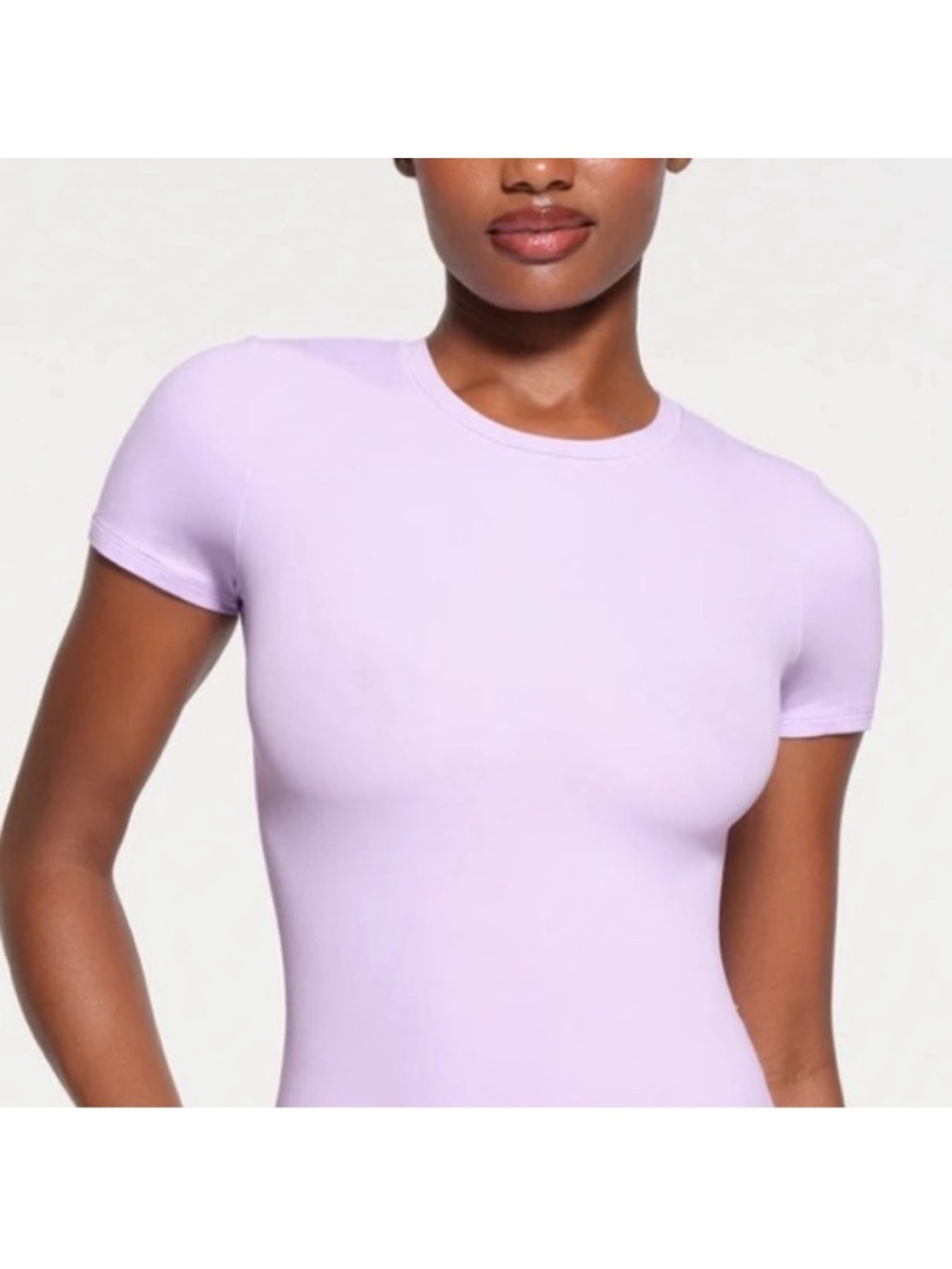 NWT SKIMS Fits Everybody T-Shirt Top in Lily